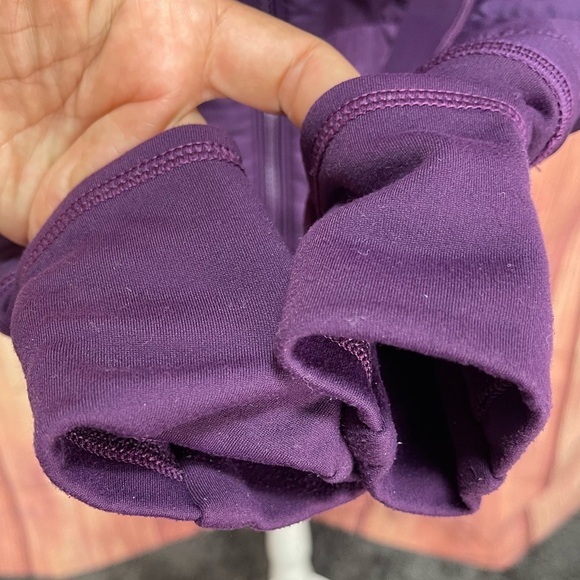 Lululemon first mile women’s jacket purple water & wind resistant stretch S - Picture 8 of 17